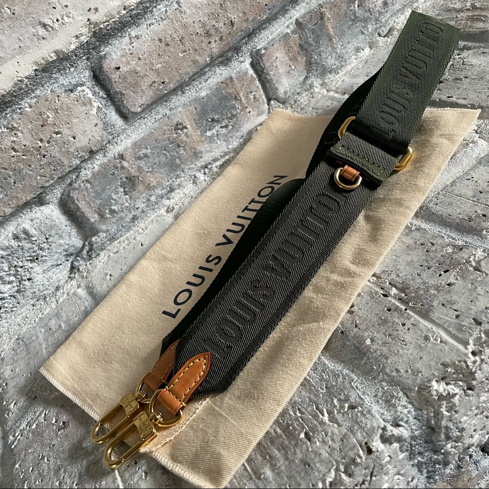 Louis Vuitton khaki bandouliere strap multi pochette
